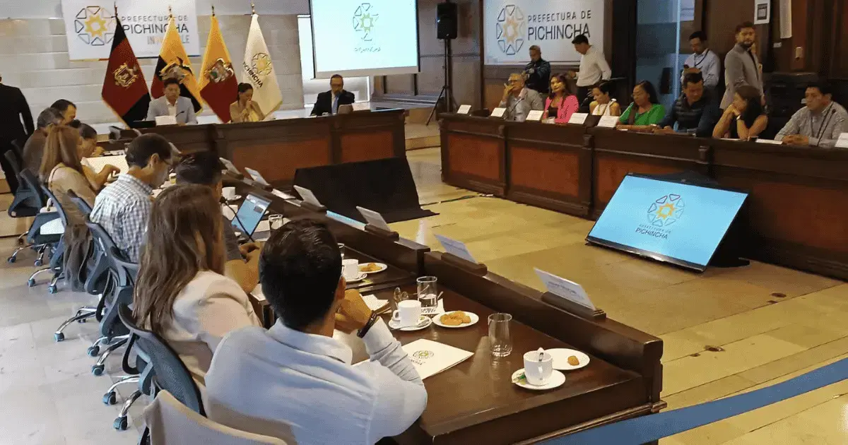 COE de Pichincha activa sesión permanente y medidas por El Niño