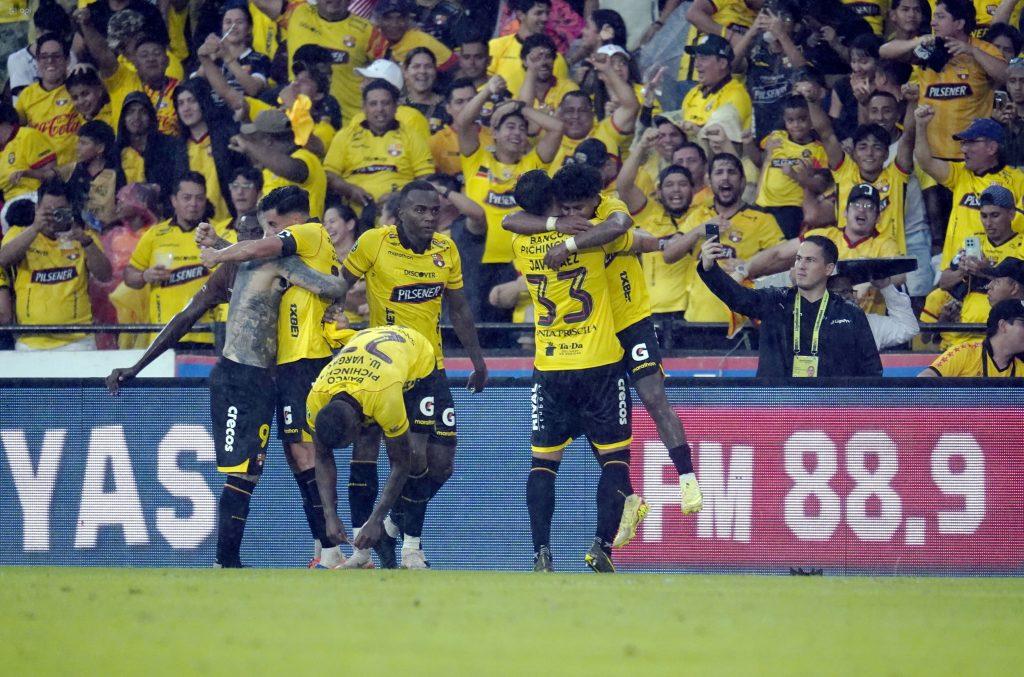 Benedetto rompe la paridad: Barcelona SC gana el primer Clásico del año ante Emelec