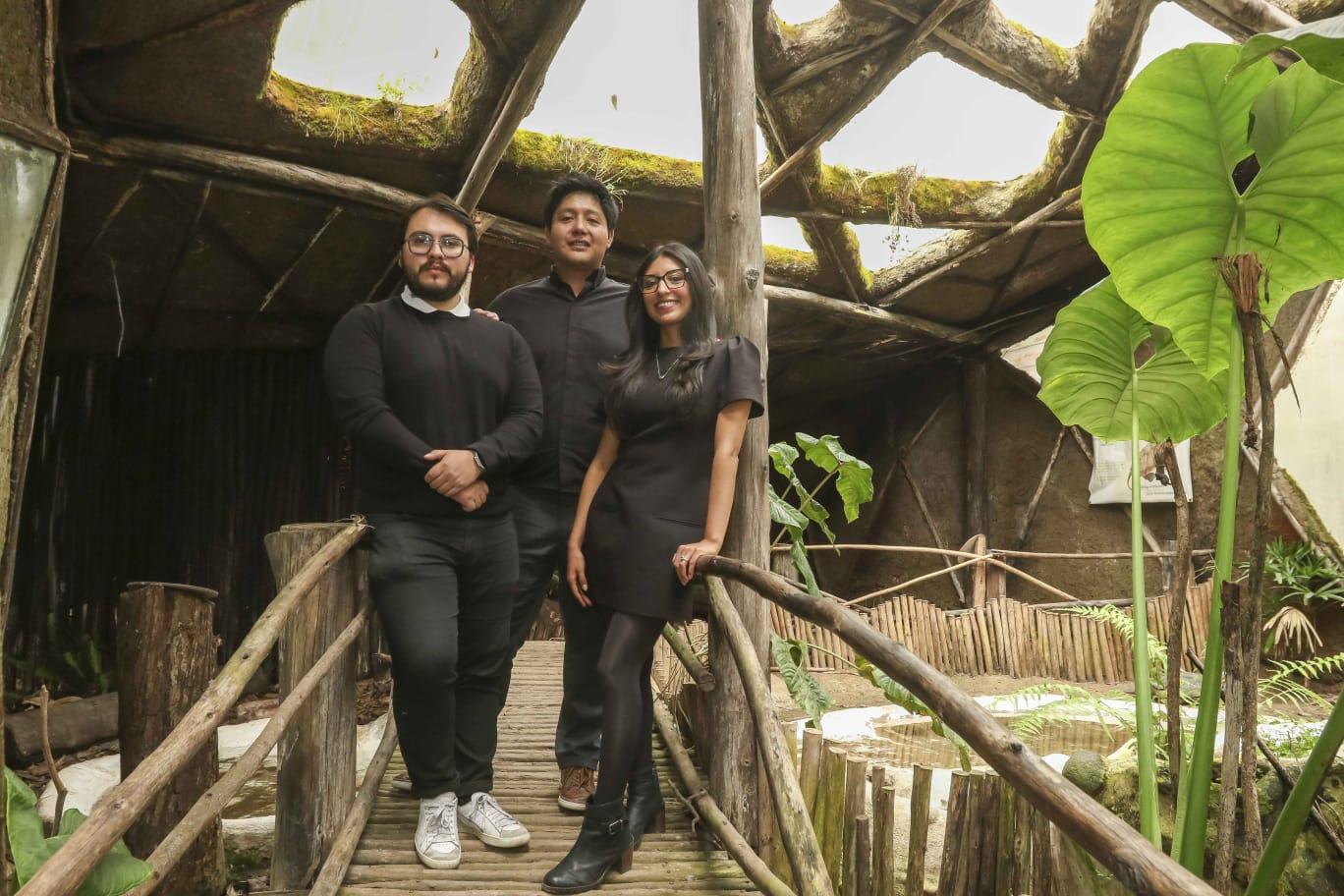 Banner: Estromas: arquitectura regenerativa que armoniza naturaleza y diseño en Cuenca