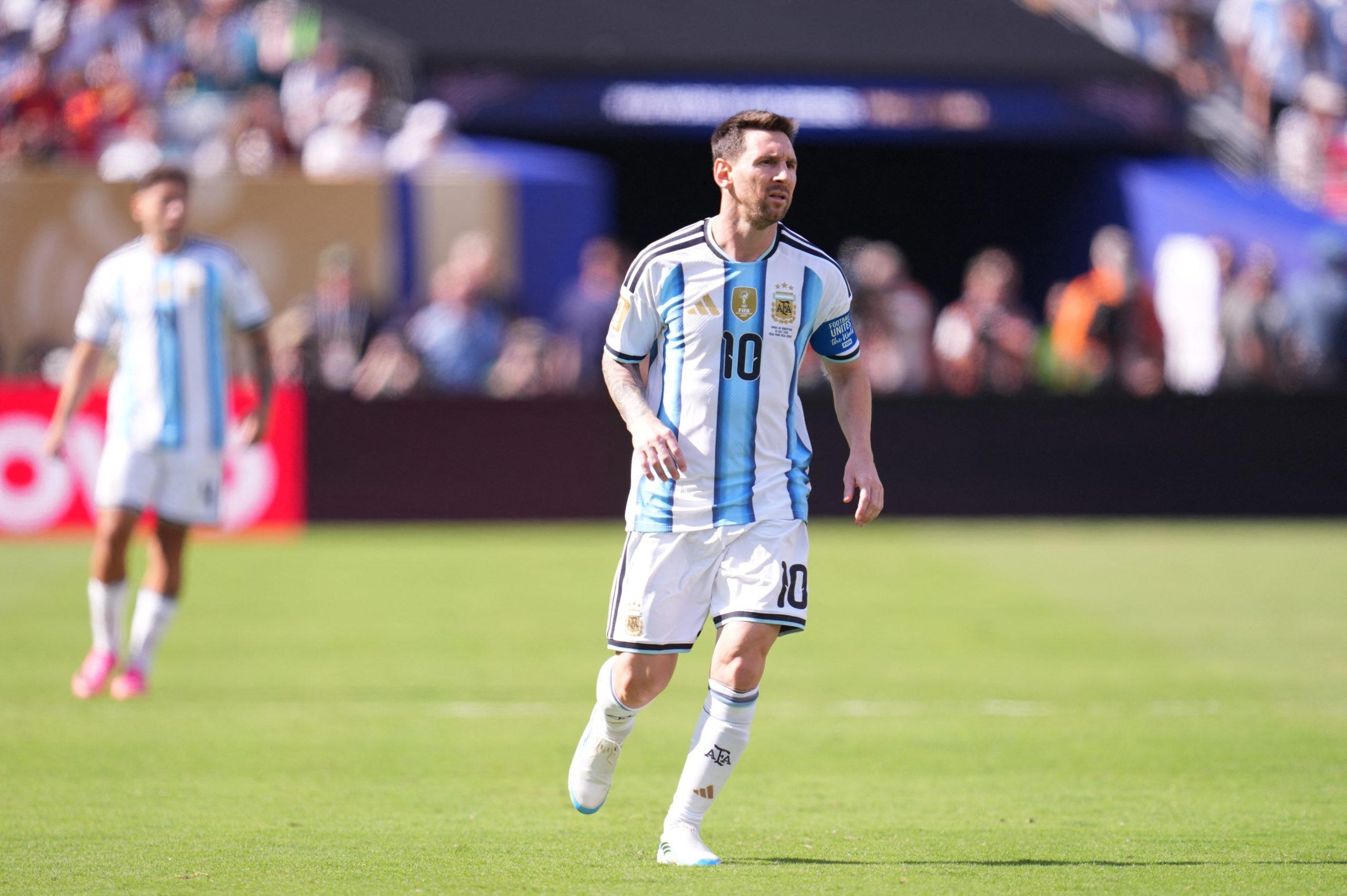¡Se vienen las vacaciones! Lionel Messi llegó a Rosario para descansar