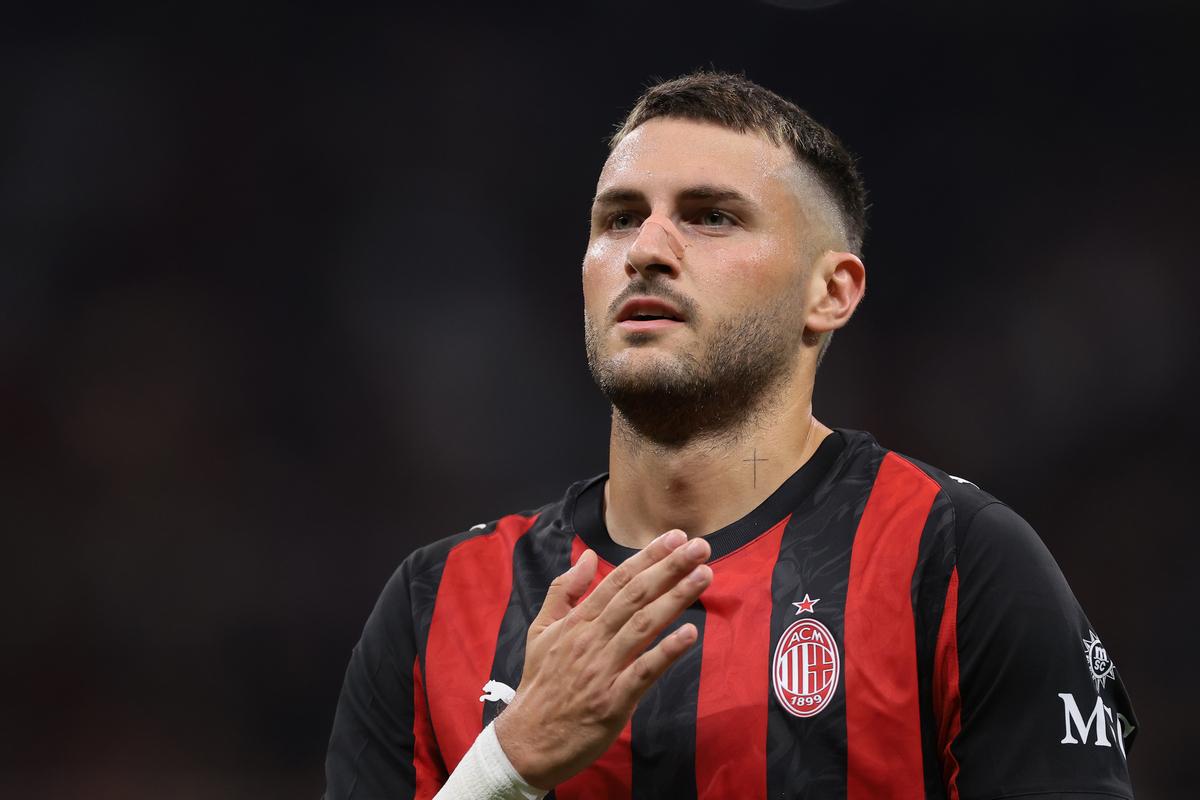Milan recibe buenas noticias sobre Giménez tras 133 días de baja