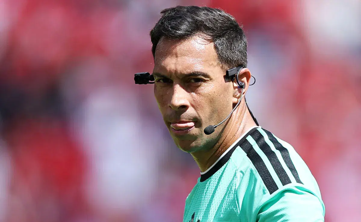 Facundo Tello arbitra el Francia vs. Marruecos en cuartos del Mundial 2026