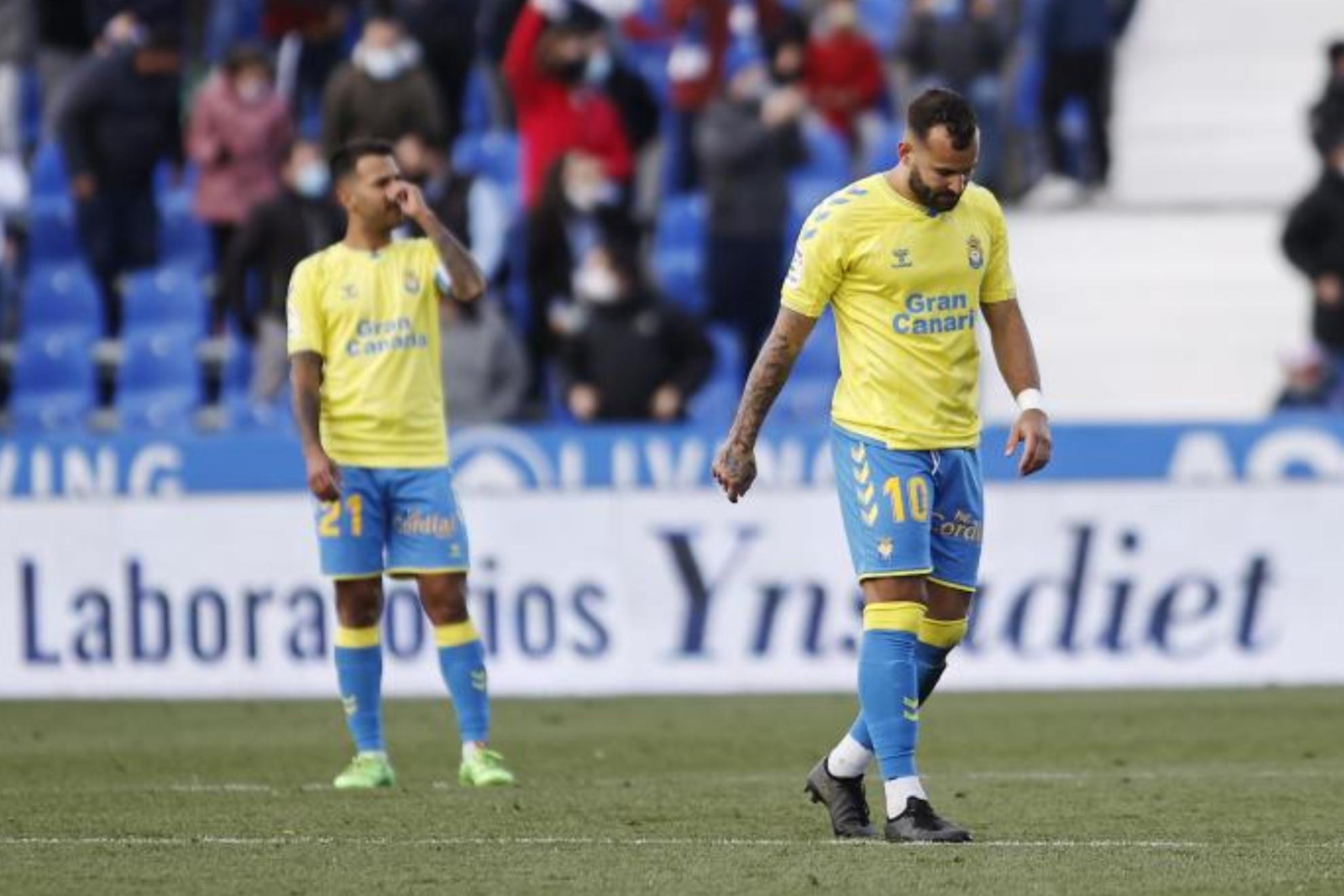 Las Palmas podría DESPEDIR AL EQUIPO ENTERO, INCLUIDO MIKA MÁRMOL