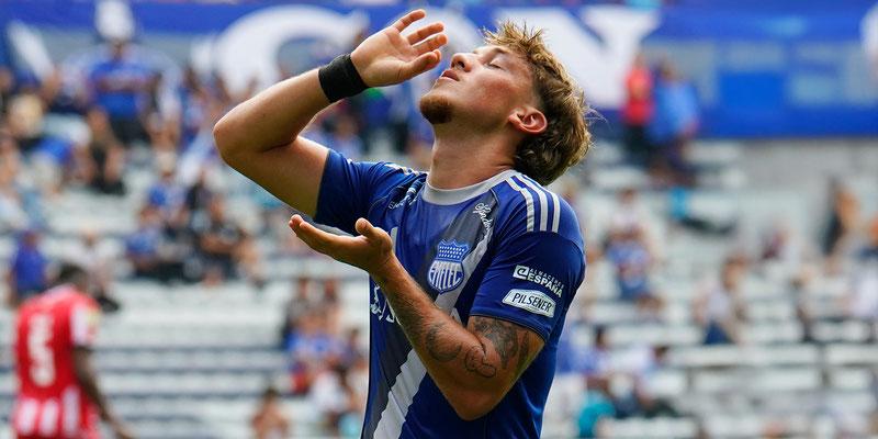 ¡IDV LIDERA EN LA LIGA PRO Y CUELGA UNA NUEVA ESTRELLA EN SU CAMISETA!