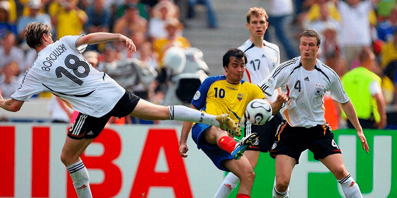 Ecuador necesita vencer a Alemania para clasificar