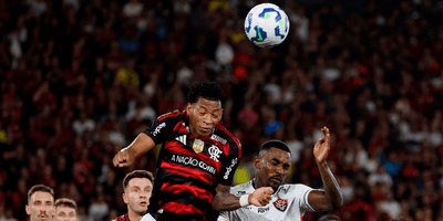 Noche de ensueño: Gonzalo Plata fue titular en la paliza 8-0 de Flamengo a Vitória