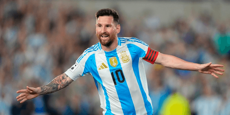 Lionel Messi se despide de Argentina en el Estadio Monumental