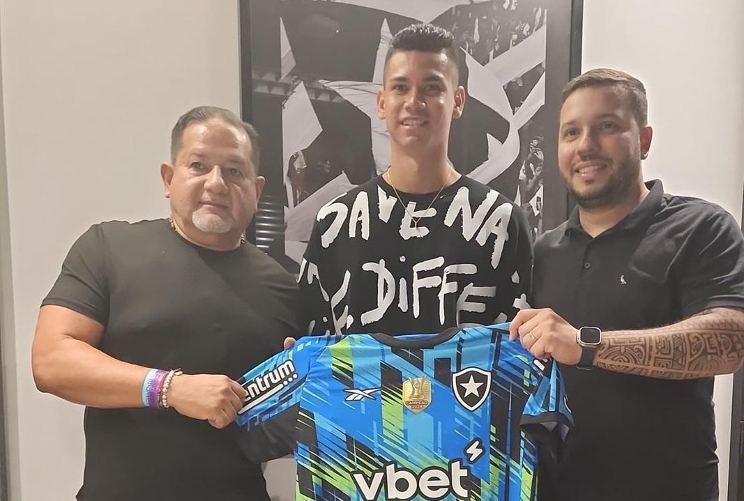 Cristhian Loor: El joven portero ecuatoriano que firma por cuatro años con Botafogo