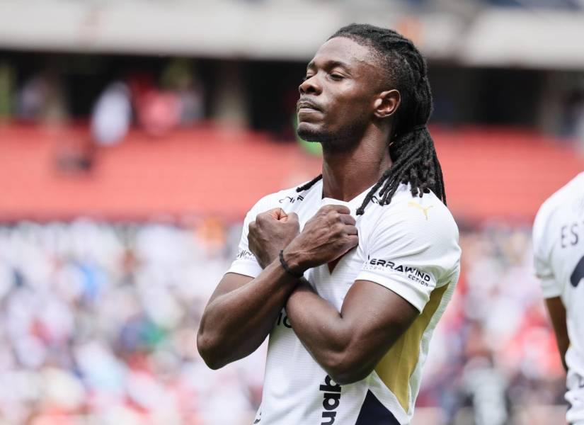 Ricardo Adé siente orgullo al ser comparado con Norberto Araujo en Liga de Quito