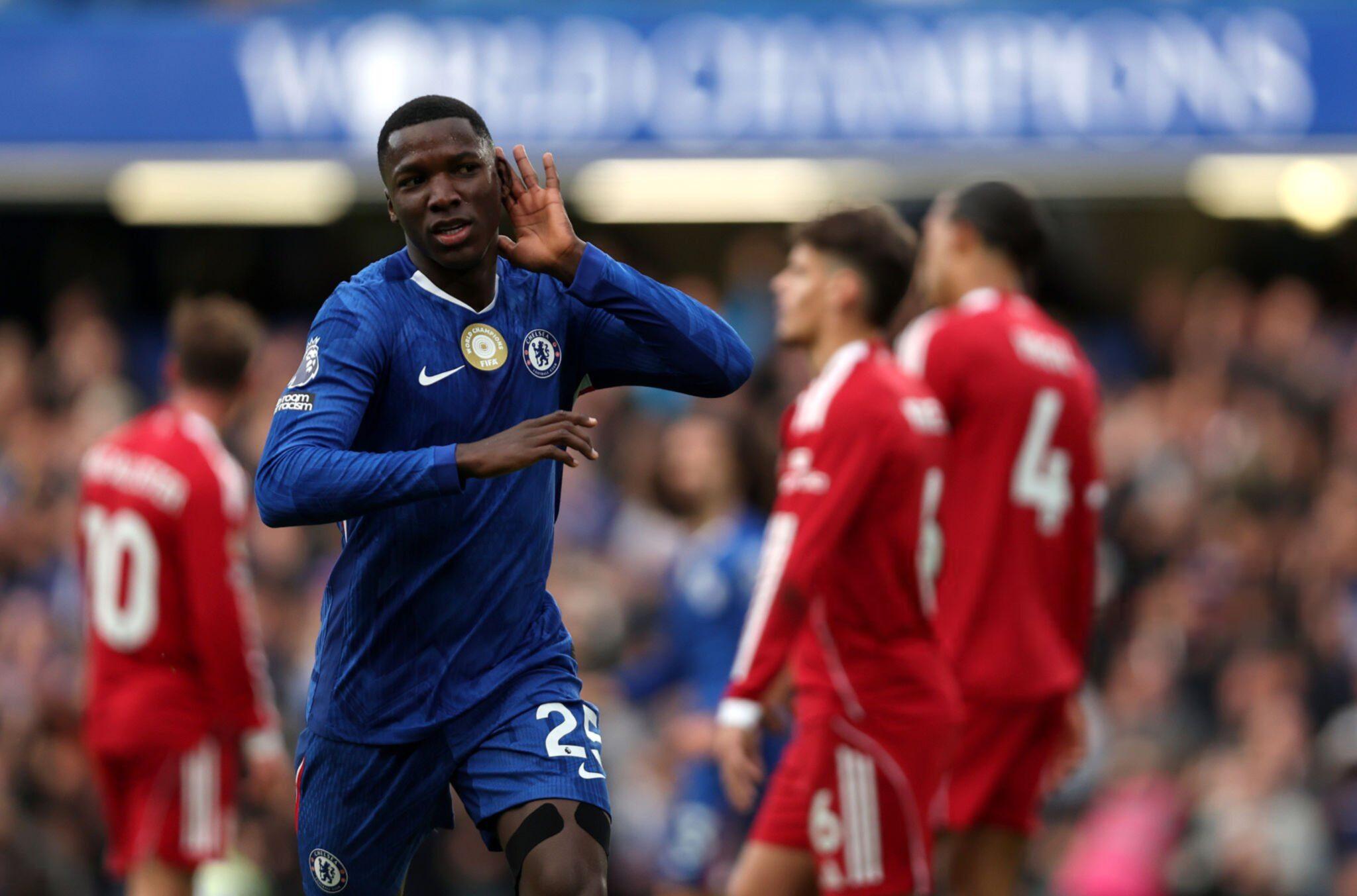 Moisés Caicedo celebró su cumpleaños siendo figura en el Chelsea