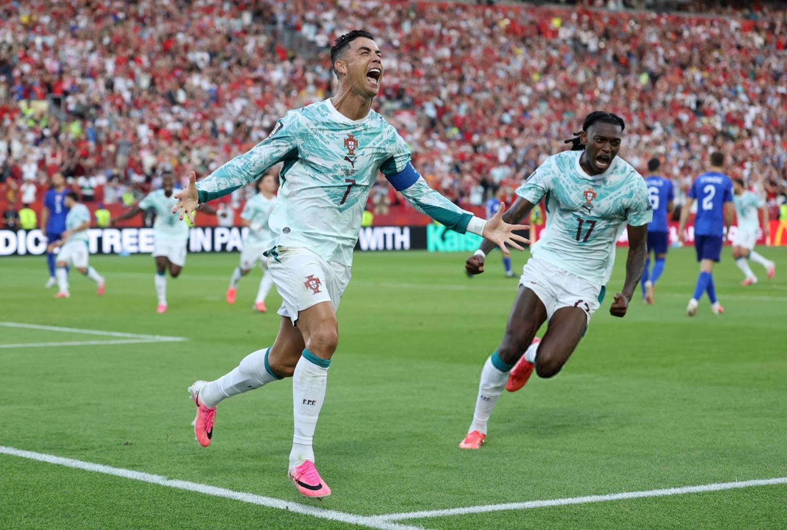 Cristiano Ronaldo rompió otro récord y entró al Top 10 de goleadores en los Mundiales | Studiofutbol
