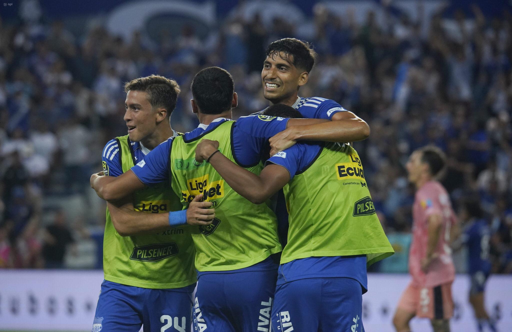 ¡BUENAS NOTICIAS! Emelec paga más de 400 mil dólares para solucionar problemas en FIFA y FEF