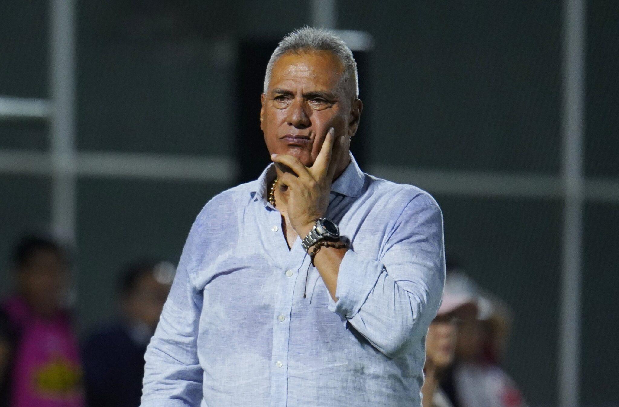 Orense FC LE DA UN BASTONAZO a su DT y se queda sin Entrenador en plena recta final de la LigaPro