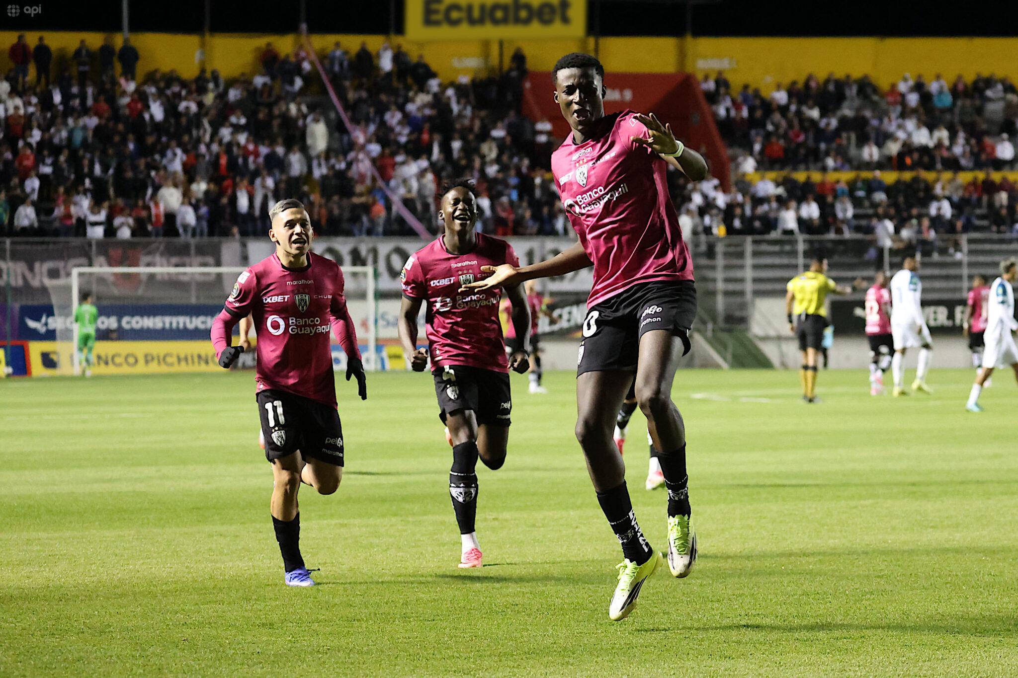 Independiente del Valle derrotó a Liga de Quito en el Gonzalo Pozo y se acerca al bicampeonato