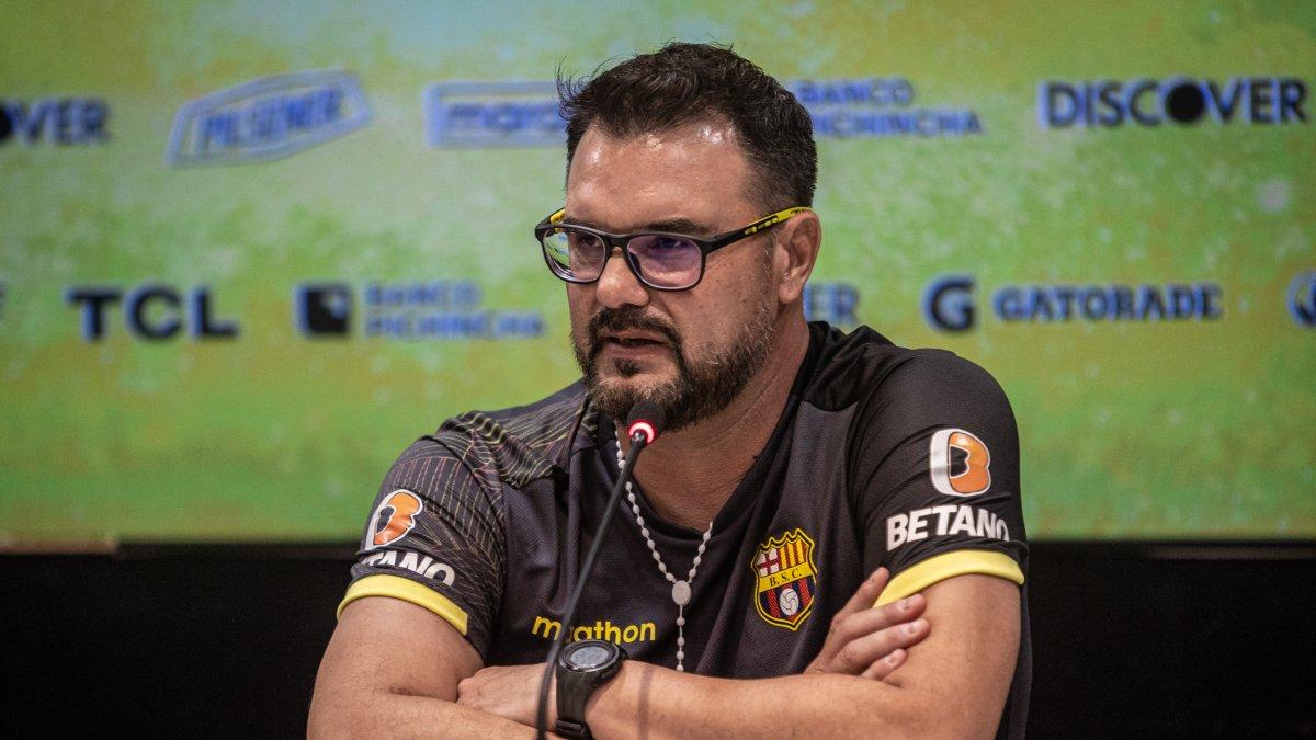 "Estoy contento con el plantel": Pablo Trobbiani se sinceró sobre los jugadores de Barcelona SC