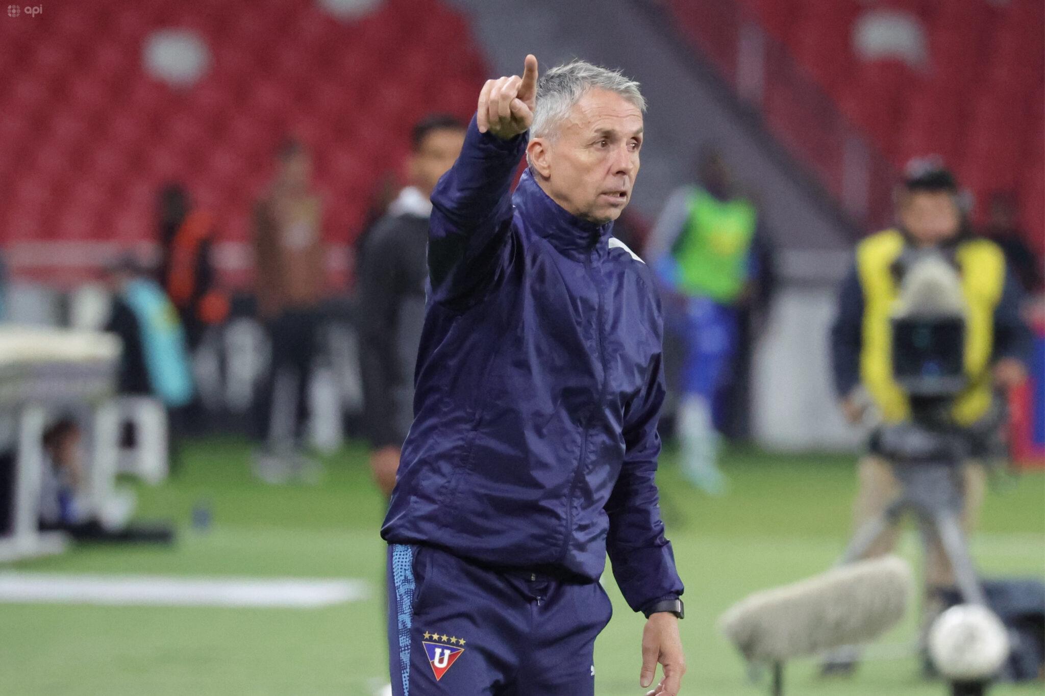 Gustavo Álvarez, tras el triunfo de LDU sobre Emelec: “Los jugadores están empezando a creer”