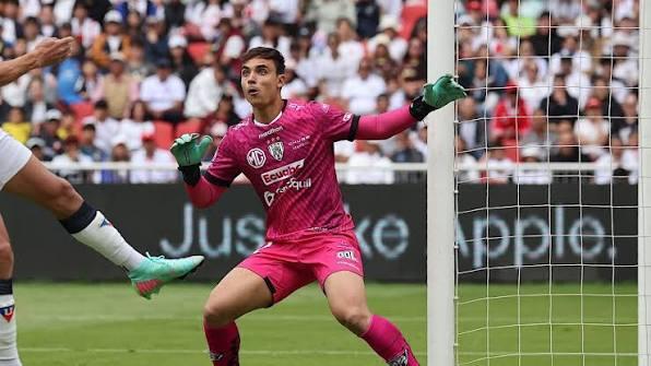 ¡SORPRESIVA TRANSACCIÓN EN LIGAPRO! Eduardo Bores dejaría IDV para reforzar a Emelec