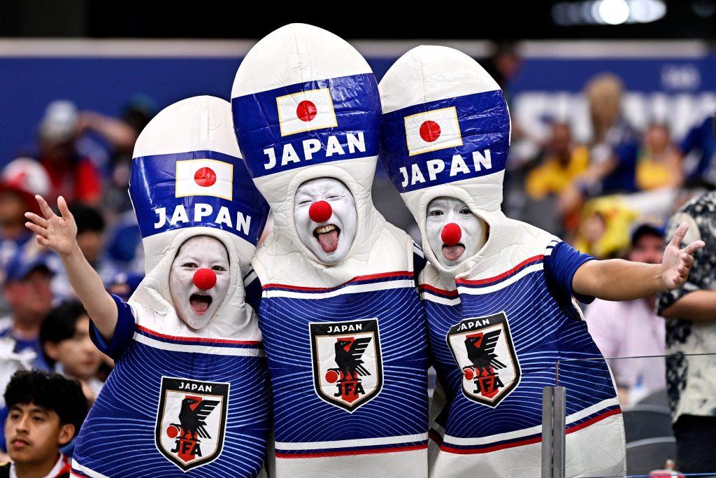 ¿Qué cantan los japoneses? El hit viral en el duelo ante Brasil