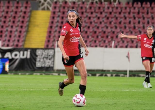 Karen Flores brilla y Atlas se acerca a la liguilla en Liga MX Femenil