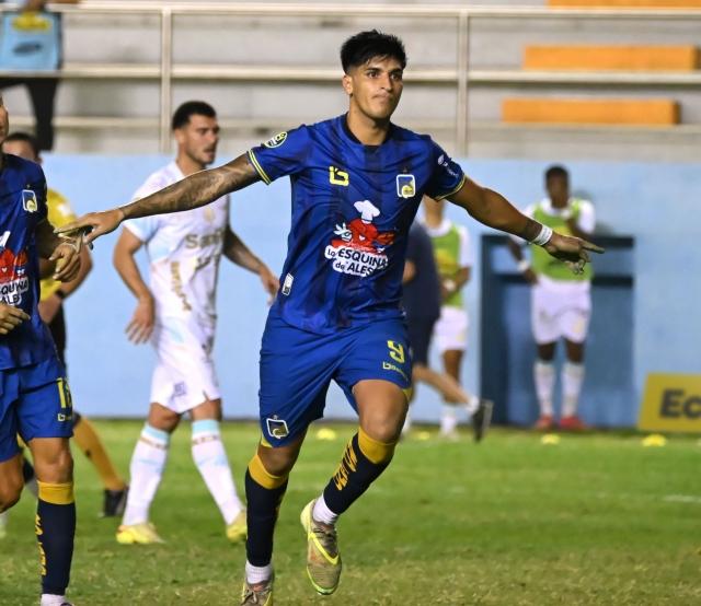 Delfín SC venció 2-1 a Macará y suma su segundo triunfo