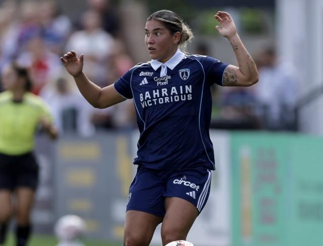 Manoly Baquerizo brilla en amplia victoria del Paris FC sobre RC Lens