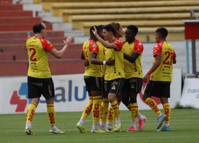 Aucas derrotó a Guayaquil City y desplazó a Liga de Quito