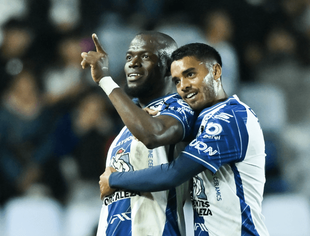 Emotivo homenaje de Pachuca a Enner Valencia