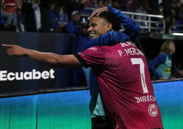 Patrik Mercado, la próxima exportación de IDV: Wolverhampton se refuerza en enero