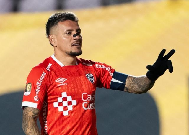 Carlos Garcés lidera victoria de Cienciano sobre UTC Cajamarca