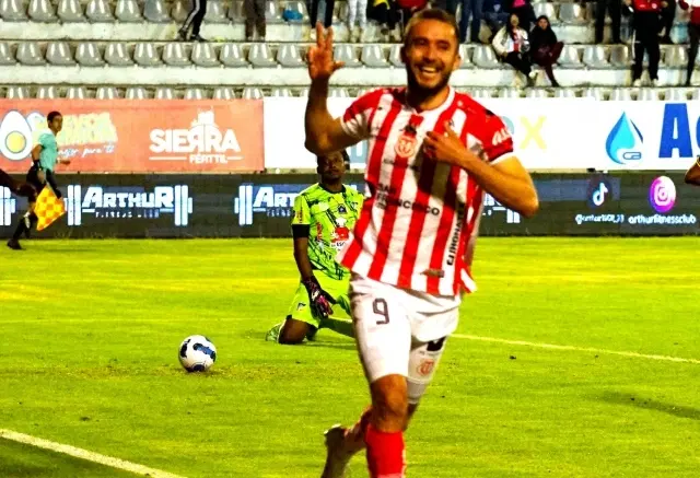 ¡Vergonzoso! Técnico Universitario chantajea a Jean Blanco en darle el finiquito a cambio de un video por su salida