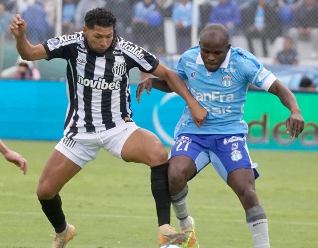 Macará queda fuera de la Sudamericana tras empate sin goles ante Santos