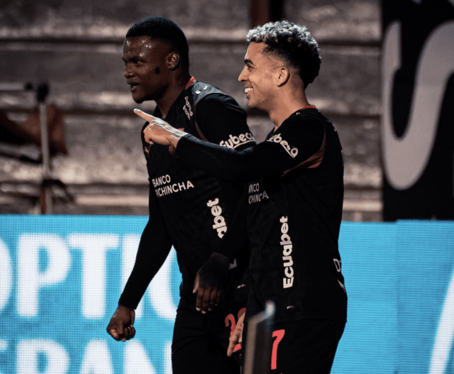 Lucas Rodríguez brilla en el Bellavista y Liga asegura hexagonal