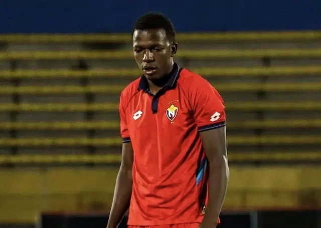 Emelec se lleva gratis a David Saya de El Nacional