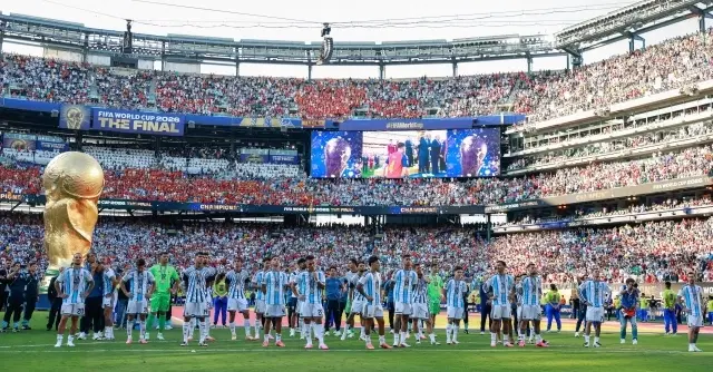 FIFA investiga agresiones tras la final del Mundial 2026