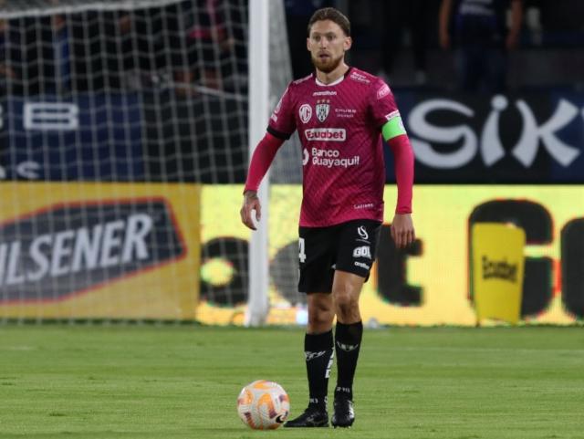Mateo Carabajal renueva con Independiente del Valle y apuesta por más títulos