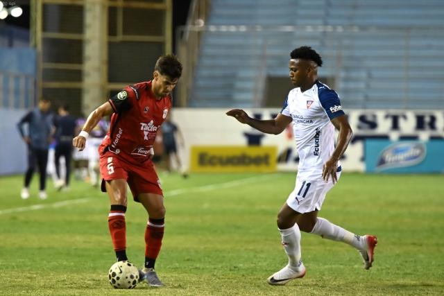 Liga de Quito rechaza préstamo por Michael Estrada pero considera venta definitiva