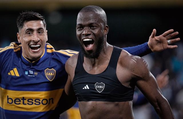 Enner Valencia destaca con triplete en Copa Argentina y recibe elogios
