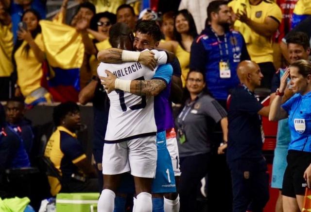 La Tri despidió a Enner Valencia y Hernán Galíndez