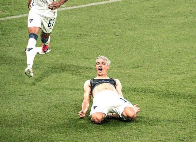 Alexander Alvarado exalta su amor por Liga de Quito