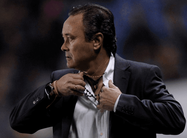 LDU confirma a Juan Ignacio Martínez como nuevo entrenador