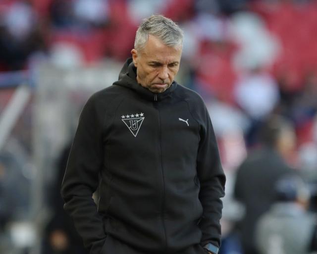 Gustavo Álvarez exige más a LDU tras clasificar en Libertadores