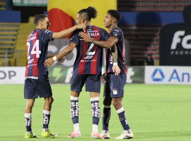Deportivo Quito arrasa 5-0 a Dunamis 04 y toma el segundo lugar