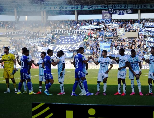 Desmanes en Samanes tras derrota de Emelec obligan a intervención policial