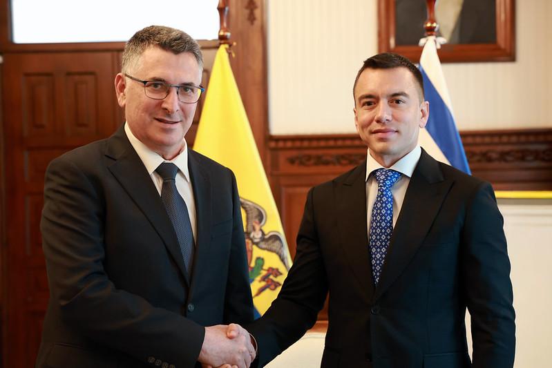 Ecuador e Israel firman un TLC