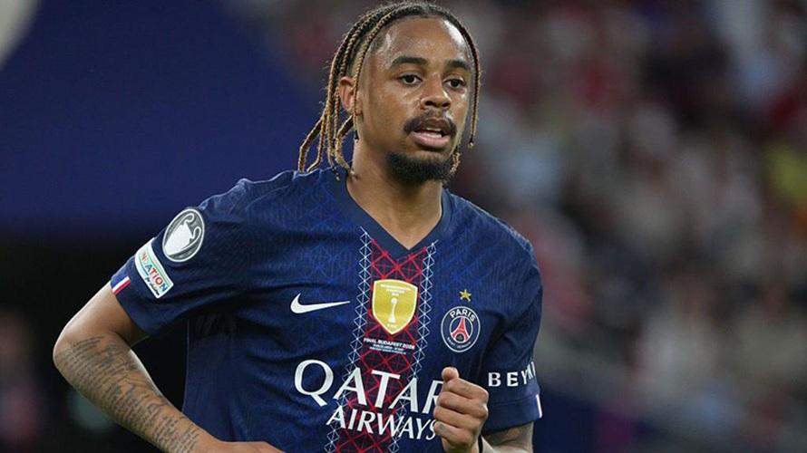 Liverpool y PSG acuerdan traspaso de Bradley Barcola