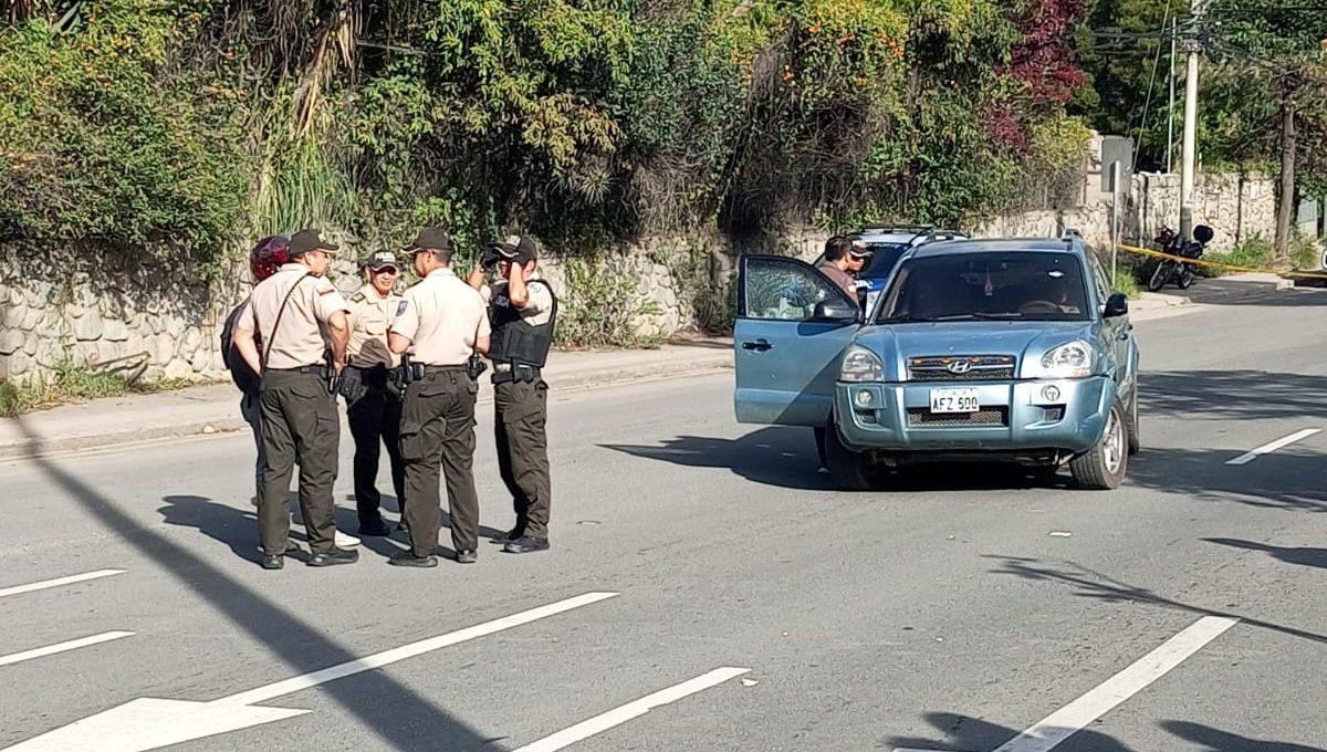 Policía allana una vivienda y encuentra vehículo que participó en asesinato en la avenida de las Américas