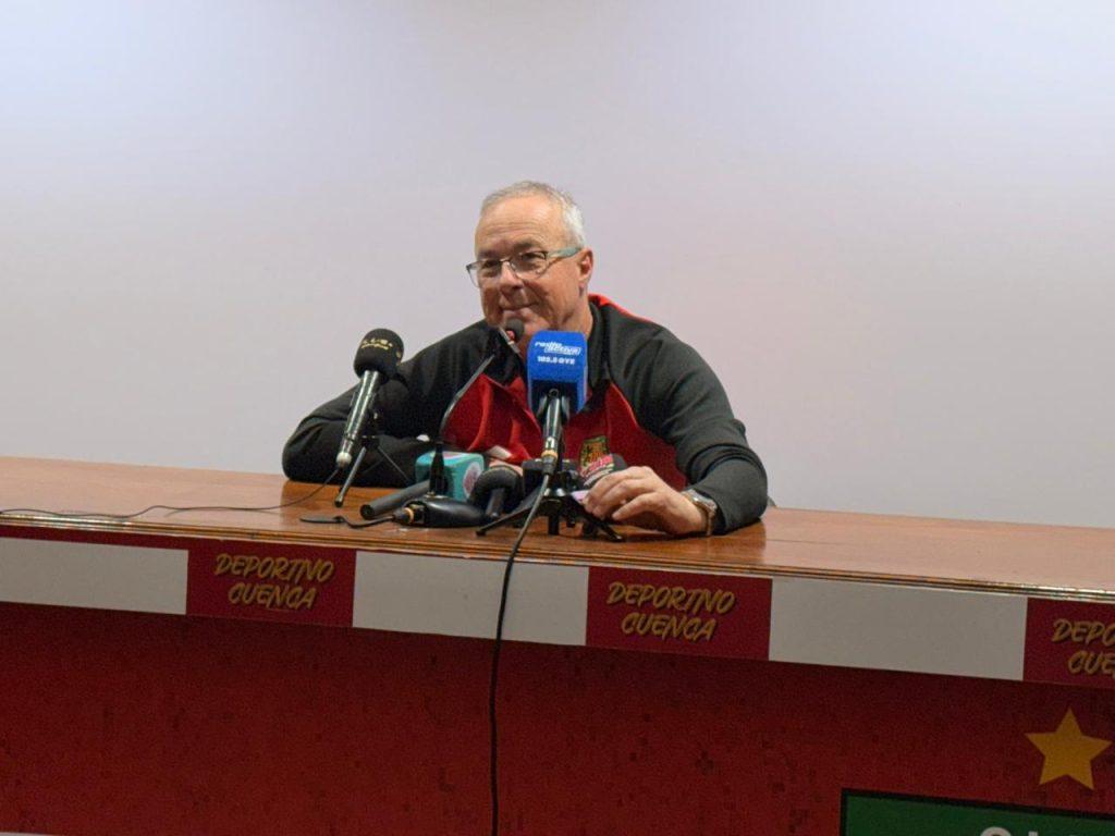 Célico advierte sobre los halagos a Klimowicz