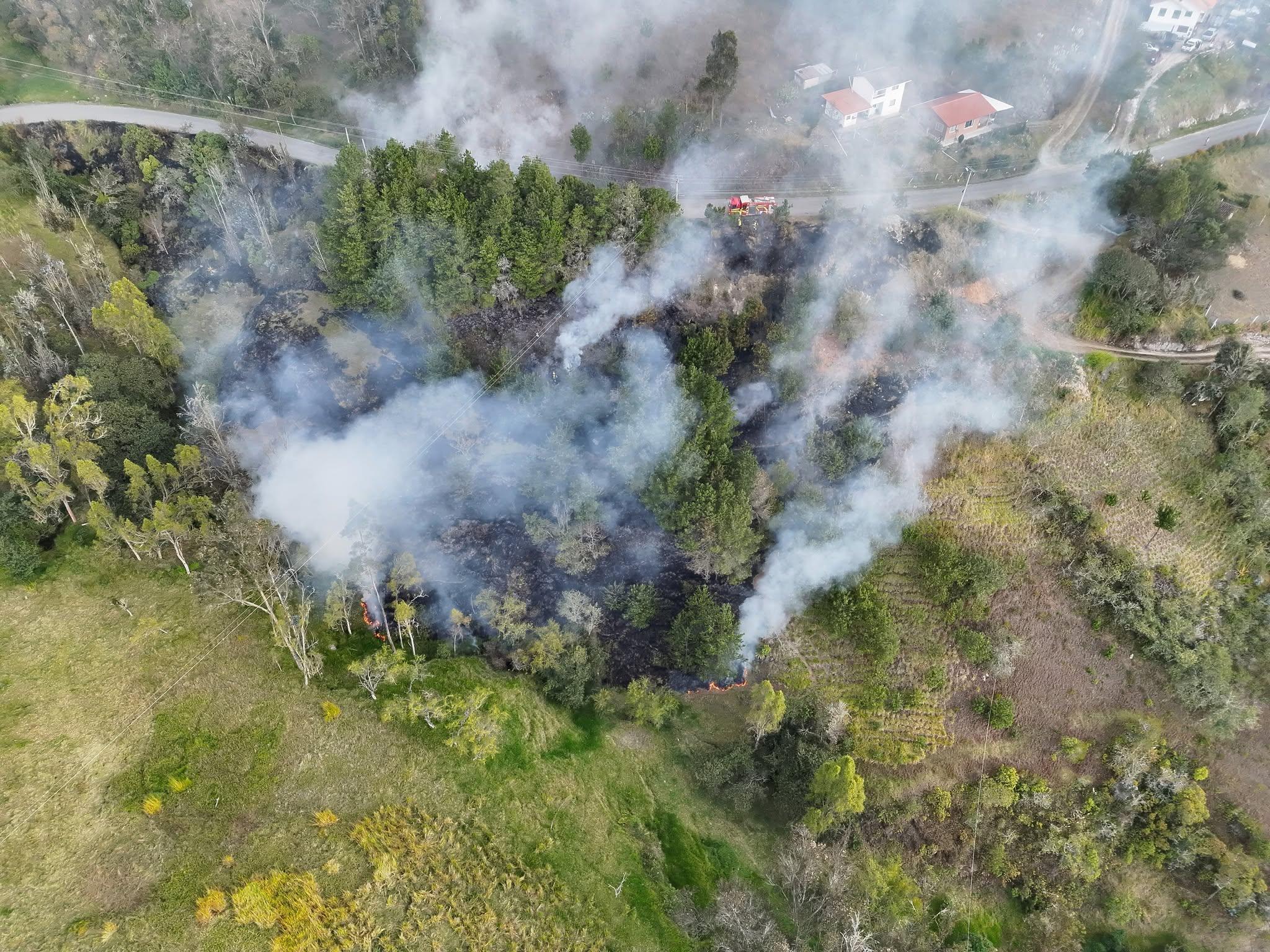 Incendios forestales arrasan 493 hectáreas en Azuay hasta julio de 2026