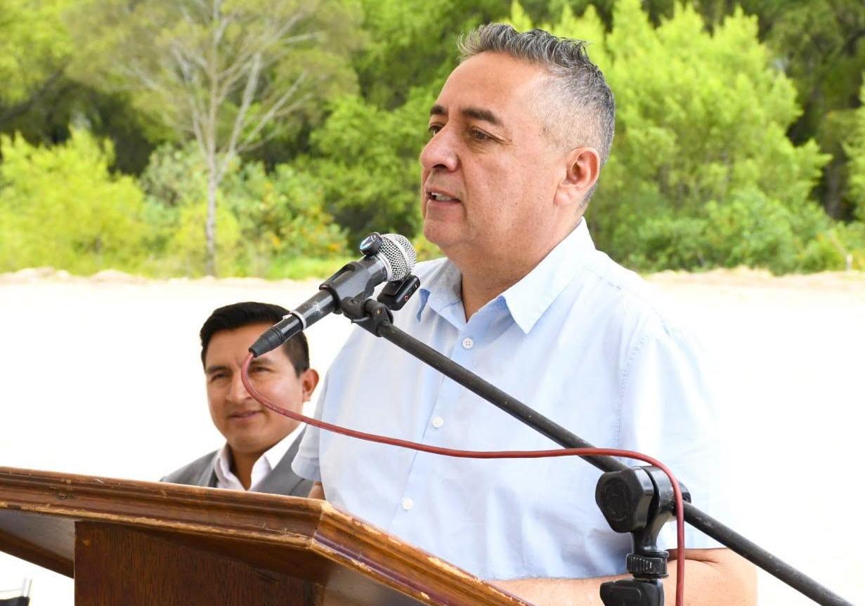 Raúl Delgado renuncia a la precandidatura a la Prefectura del Azuay