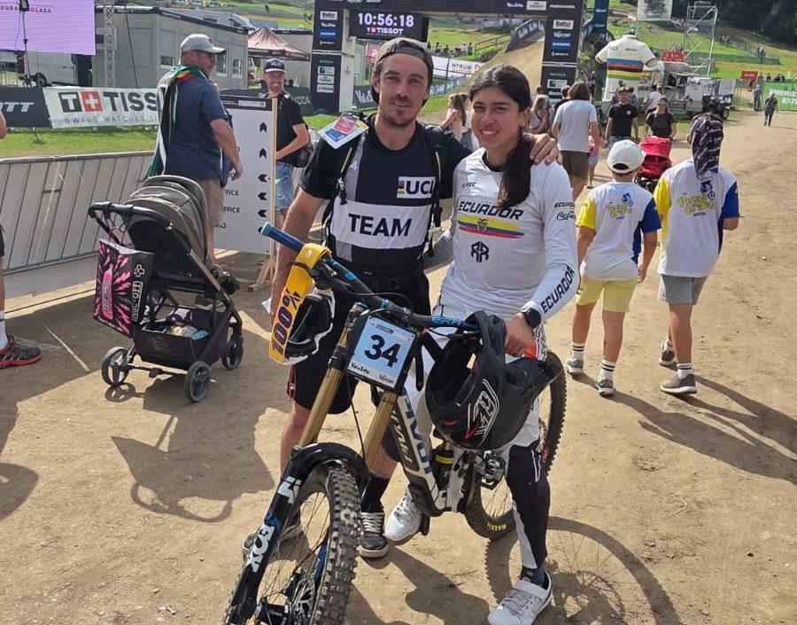 Rafaela Roldán avanza quinta y disputará la final en Mundial de Downhill 2026